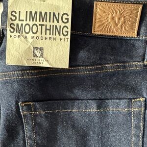 Anne Klein Dark Blue Jeans with Contrast Stitching